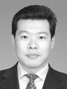 孔庆龙 中国民族证券研发中心总经理